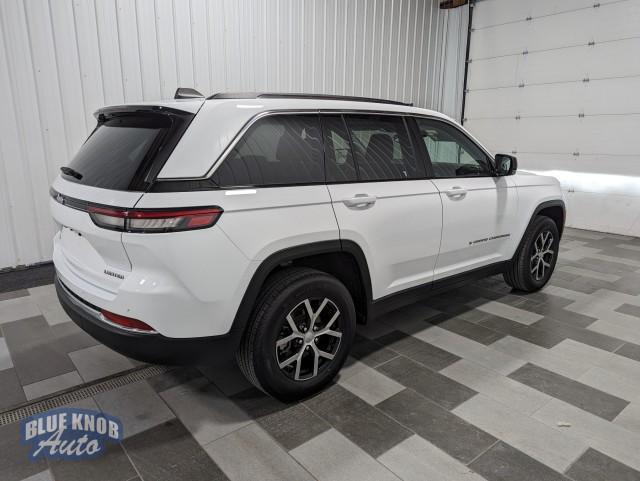 used 2023 Jeep Grand Cherokee car, priced at $34,498