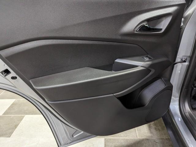 used 2025 Chevrolet Trax car, priced at $25,498