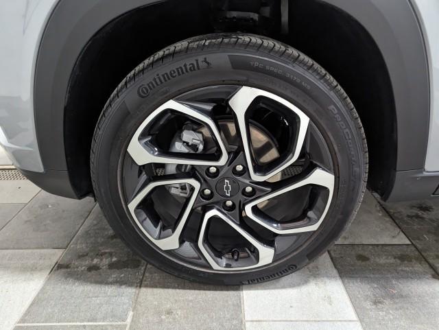 used 2025 Chevrolet Trax car, priced at $25,498