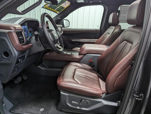 used 2024 Ford Expedition car, priced at $58,998