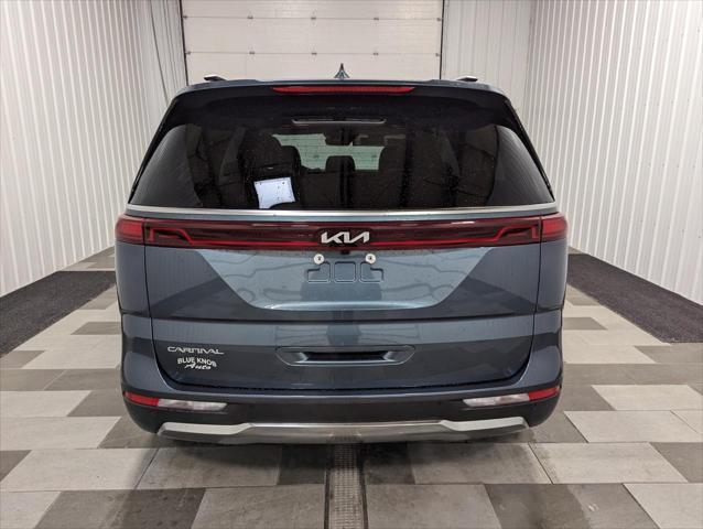 used 2024 Kia Carnival car, priced at $47,498