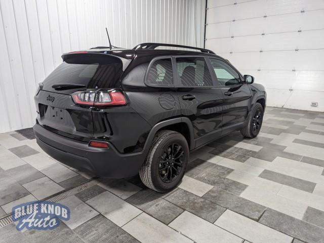 used 2023 Jeep Cherokee car, priced at $25,998