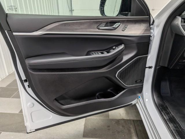 used 2024 Jeep Grand Cherokee 4xe car, priced at $36,998