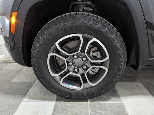 used 2023 Jeep Grand Cherokee 4xe car, priced at $38,498