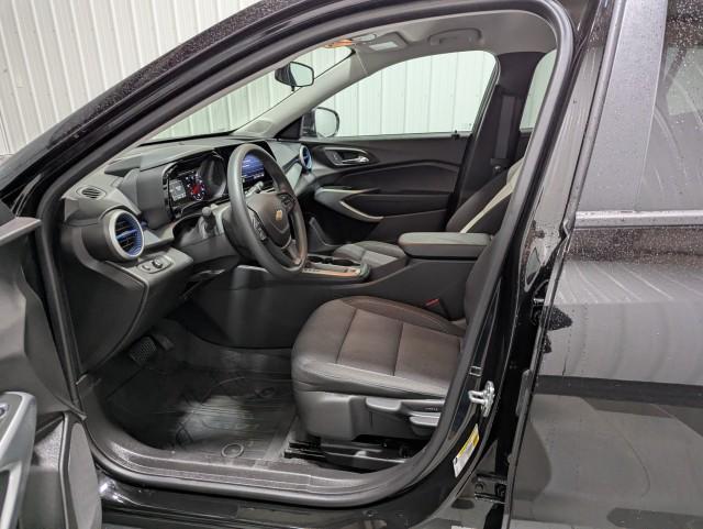 used 2025 Chevrolet Trax car, priced at $22,498