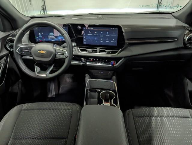 used 2025 Chevrolet Equinox car, priced at $26,998