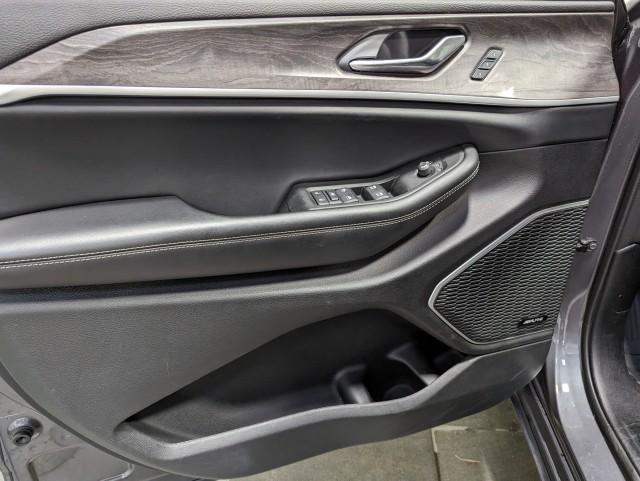 used 2021 Jeep Grand Cherokee L car, priced at $31,498