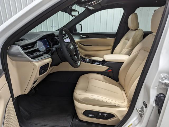 used 2023 Jeep Grand Cherokee 4xe car, priced at $31,498