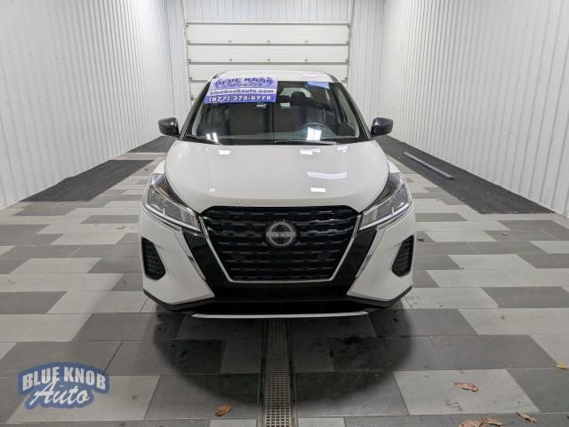 used 2025 Nissan Kicks car, priced at $19,998