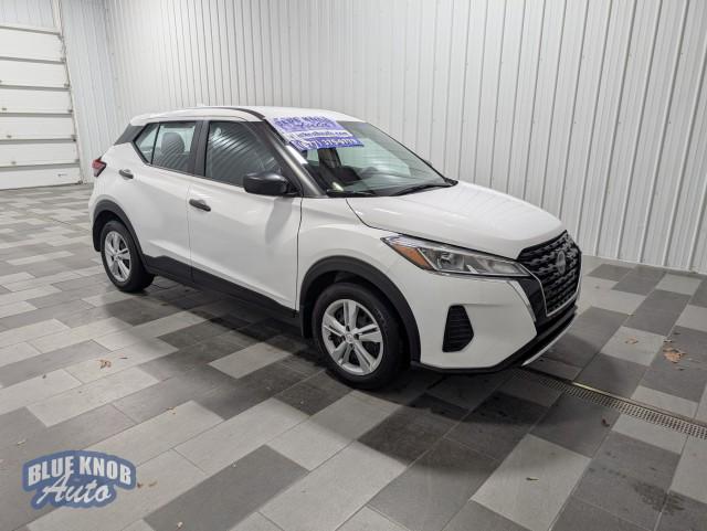 used 2025 Nissan Kicks car, priced at $19,998