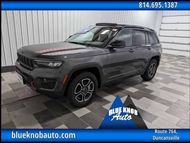 used 2022 Jeep Grand Cherokee car, priced at $37,498