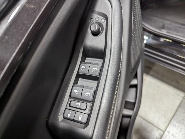 used 2023 Jeep Grand Cherokee car, priced at $29,498