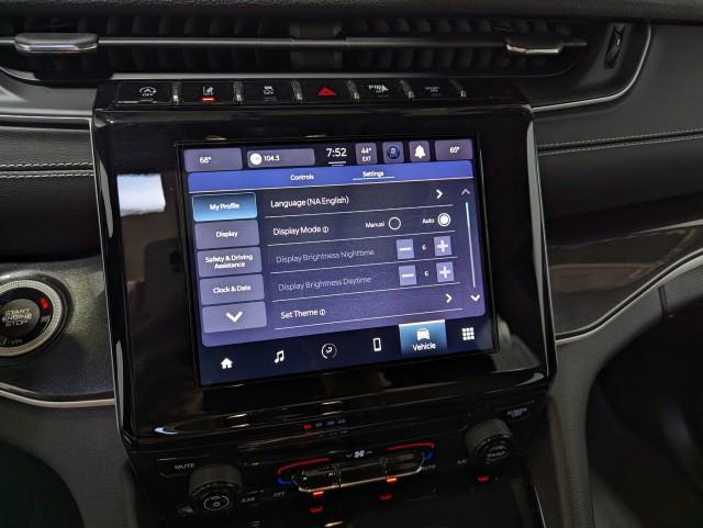 used 2023 Jeep Grand Cherokee car, priced at $29,498