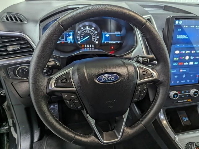 used 2022 Ford Edge car, priced at $30,998