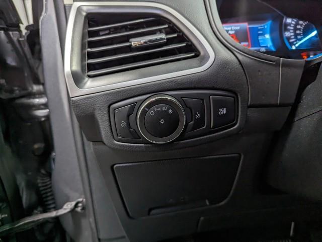 used 2024 Ford Edge car, priced at $26,998