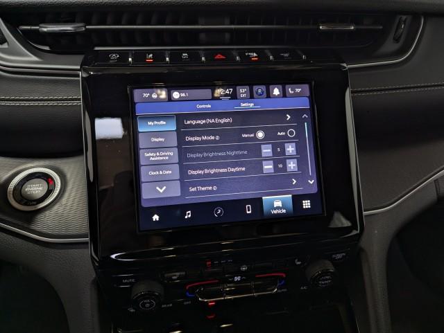used 2023 Jeep Grand Cherokee car, priced at $34,498