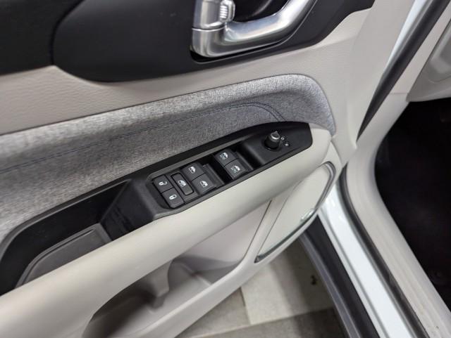 used 2022 Jeep Compass car, priced at $22,998