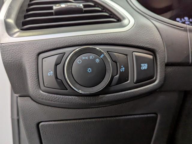 used 2024 Ford Edge car, priced at $23,498