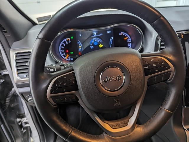 used 2022 Jeep Grand Cherokee car, priced at $29,498