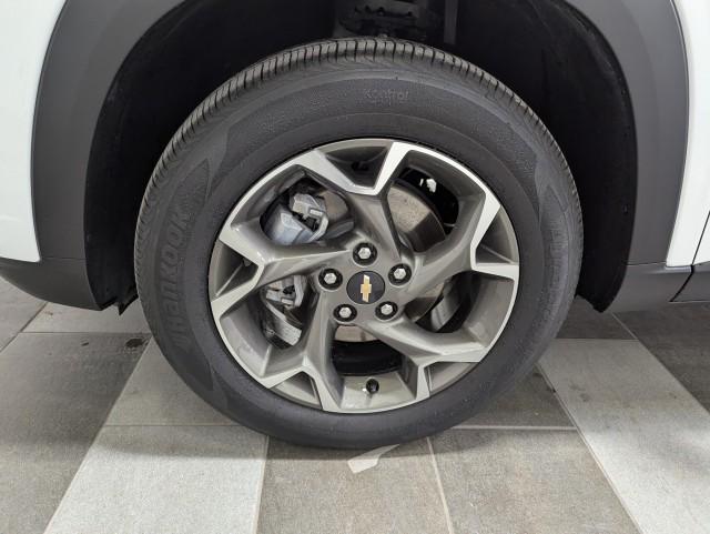 used 2025 Chevrolet Trax car, priced at $24,498