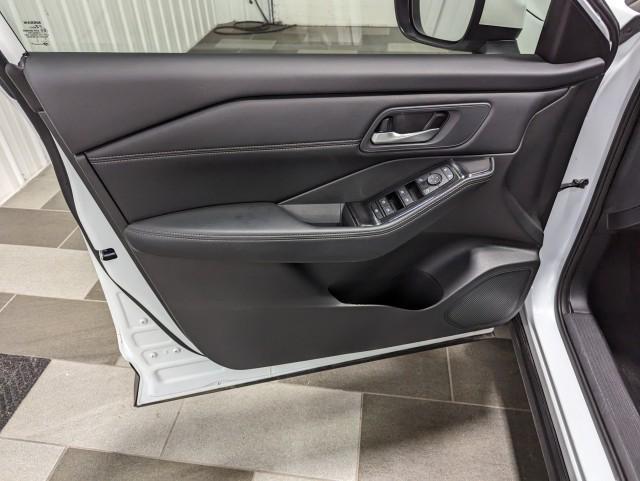 used 2024 Nissan Rogue car, priced at $29,498