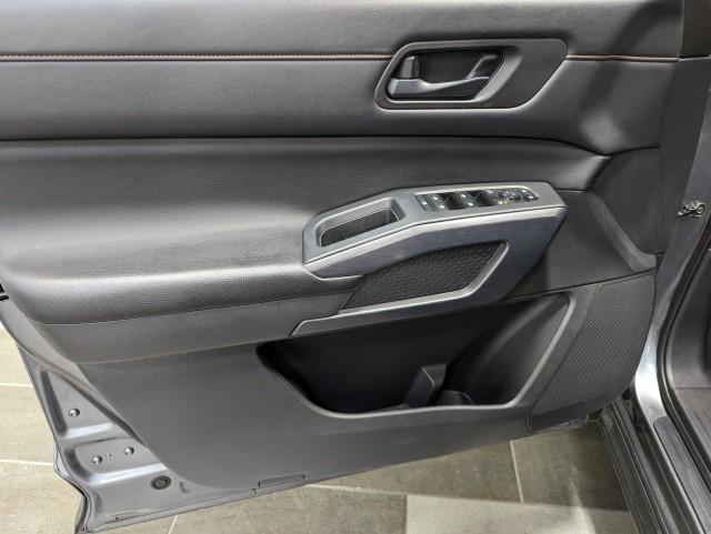 used 2023 Nissan Pathfinder car, priced at $33,998