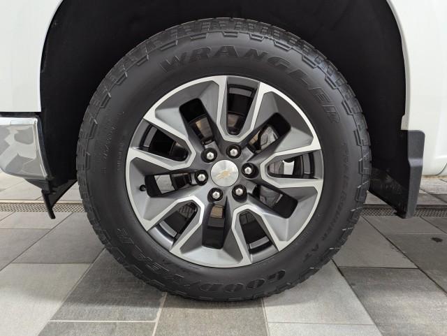 used 2022 Chevrolet Silverado 1500 car, priced at $35,998