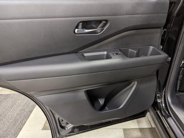 used 2022 Nissan Pathfinder car, priced at $29,998