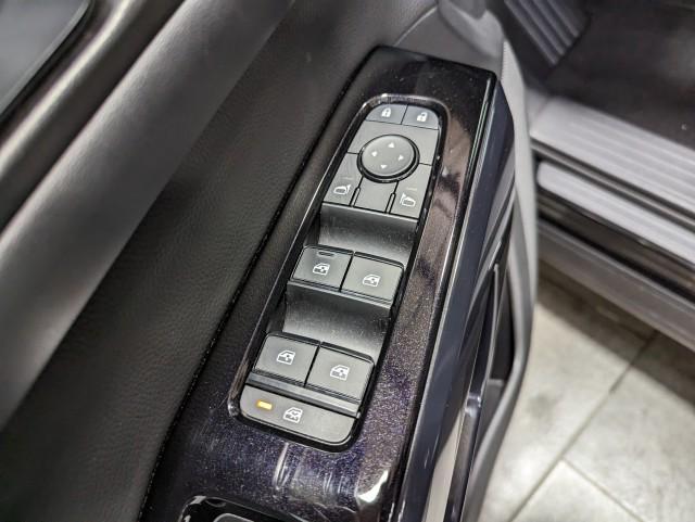 used 2022 Nissan Pathfinder car, priced at $29,998