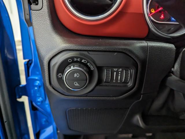 used 2021 Jeep Gladiator car, priced at $39,498