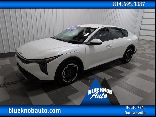 used 2025 Kia K4 car, priced at $22,998