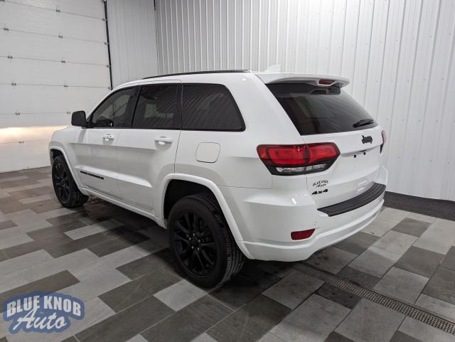 used 2022 Jeep Grand Cherokee car, priced at $31,498