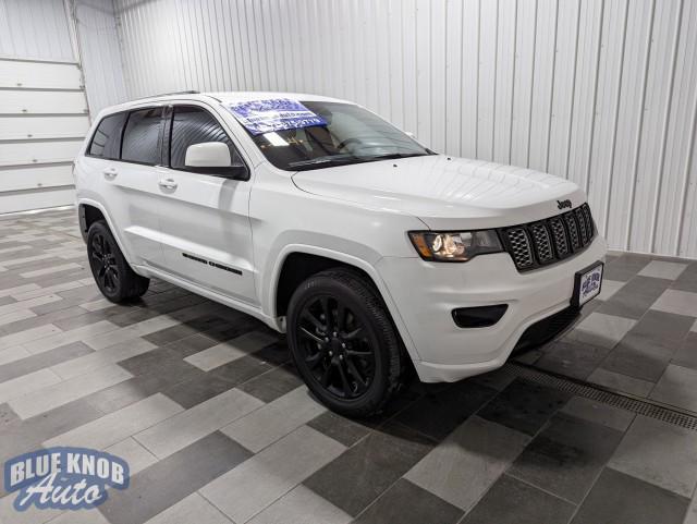 used 2022 Jeep Grand Cherokee car, priced at $31,498