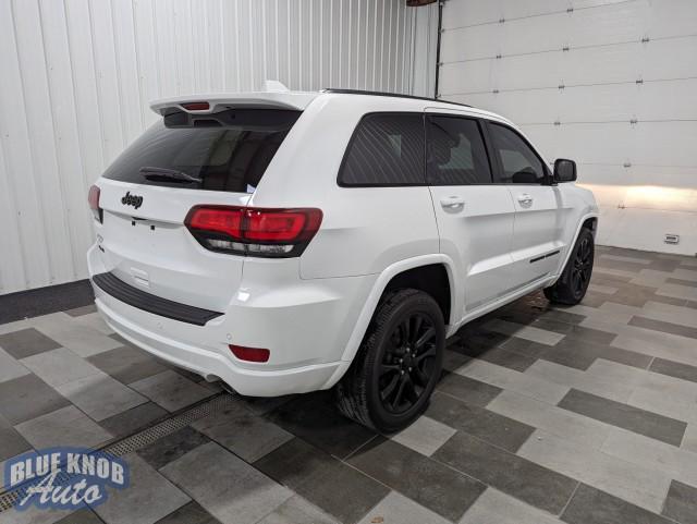 used 2022 Jeep Grand Cherokee car, priced at $31,498