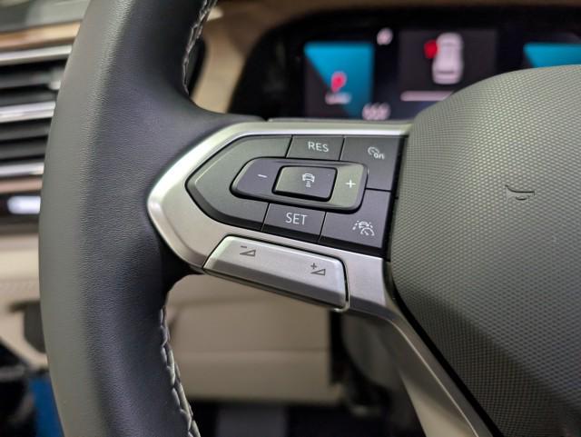 used 2025 Volkswagen Atlas car, priced at $37,498