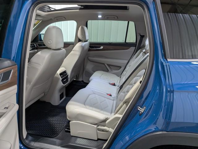 used 2025 Volkswagen Atlas car, priced at $37,498