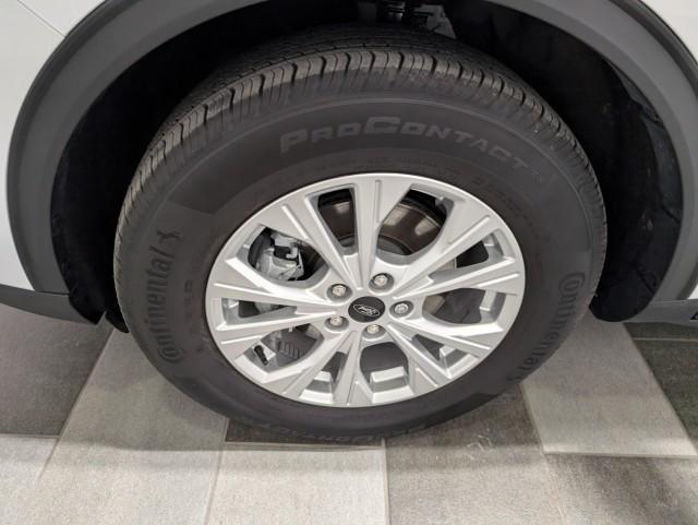 used 2023 Ford Escape car, priced at $25,498