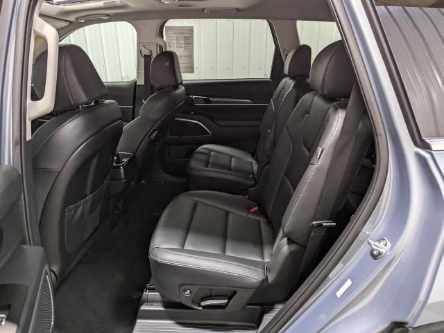 used 2025 Kia Telluride car, priced at $39,998