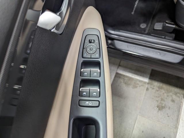 used 2023 Hyundai Santa Fe car, priced at $27,498