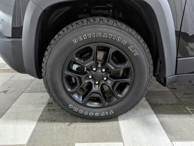 used 2022 Jeep Cherokee car, priced at $26,998
