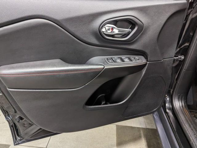 used 2022 Jeep Cherokee car, priced at $26,998