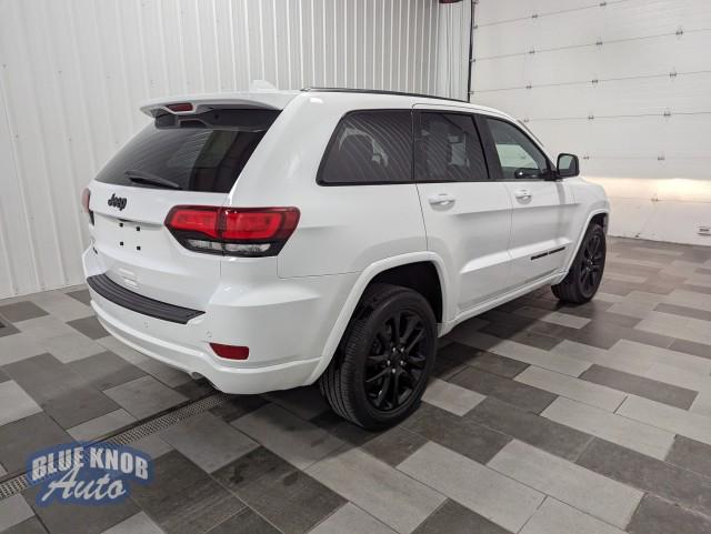 used 2022 Jeep Grand Cherokee car, priced at $30,498