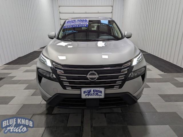 used 2024 Nissan Rogue car, priced at $25,998