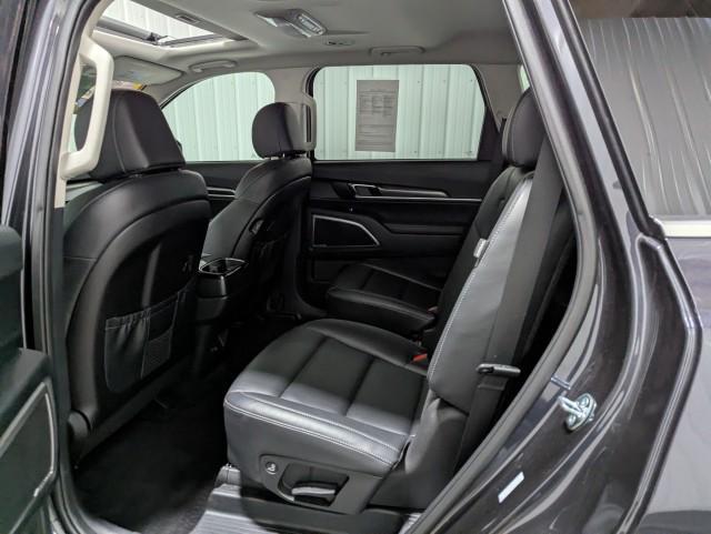 used 2025 Kia Telluride car, priced at $37,998