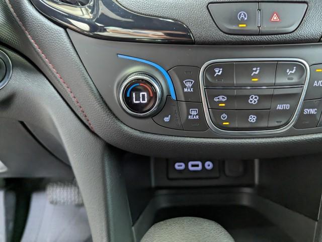 used 2022 Chevrolet Equinox car, priced at $27,498