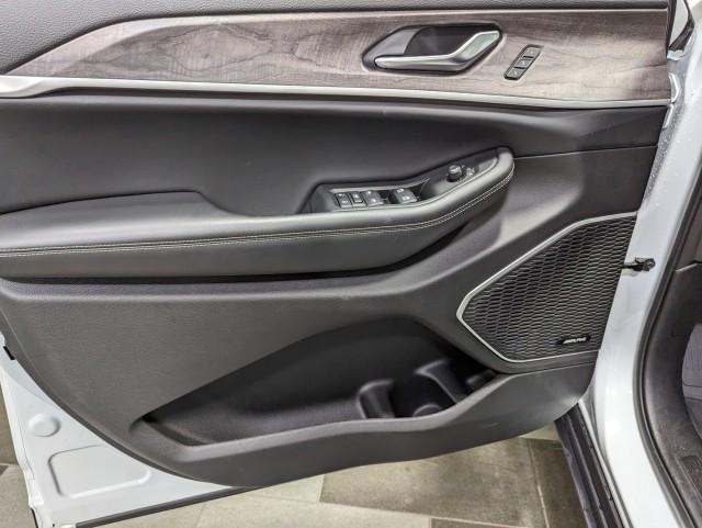 used 2023 Jeep Grand Cherokee 4xe car, priced at $31,498