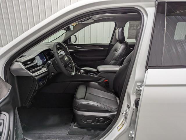 used 2023 Jeep Grand Cherokee 4xe car, priced at $32,998