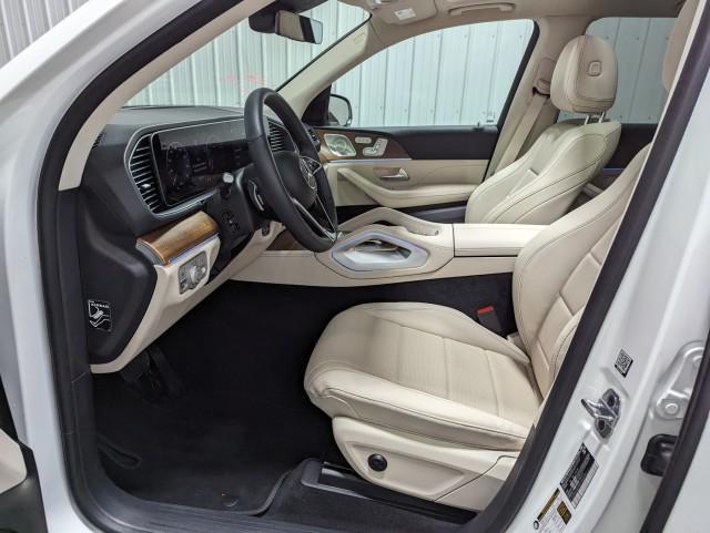 used 2024 Mercedes-Benz GLE 450 car, priced at $67,998
