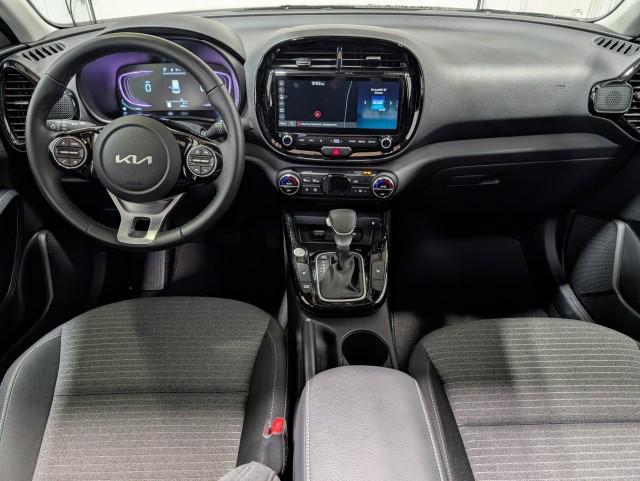 used 2025 Kia Soul car, priced at $23,998