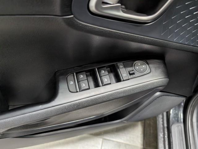 used 2025 Kia Soul car, priced at $23,998